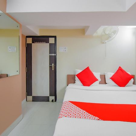 Hotel O Lindsay Inn Guest House Bara Bazar Экстерьер фото